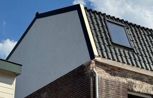Dakraam in Utrecht — vakkundige uitvoering